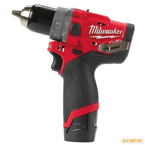 Дрель-шуруповерт Milwaukee M12